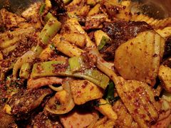 -嘎嘎鸭下巴·爆辣干锅(明教寺店)