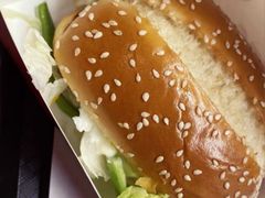 新奥尔良烤鸡腿堡-肯德基(余姚嘉悦店)