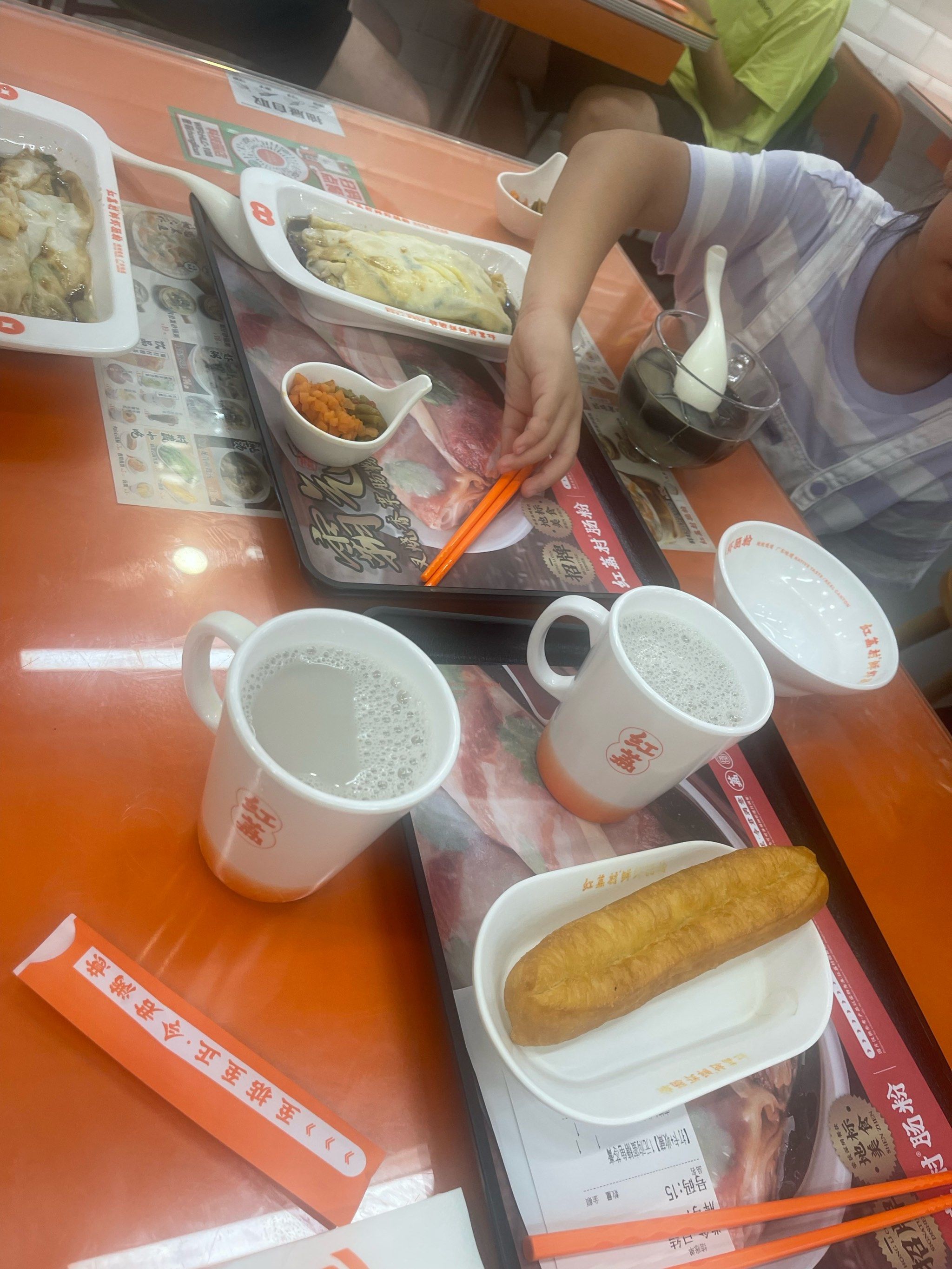 「红荔村肠粉(科技园店)」肠粉套餐都不错