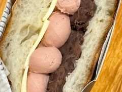 -沁屋面包店(人民东路店)