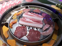 二指宽黑猪五花肉-哈哈碳都·牛肋条无限自助烤肉(宝龙店)