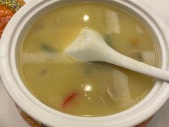 -鸿宾楼(展览馆路店)