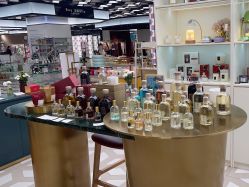 -SCENT BOUTIQUE