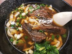 -尊品原汁牛肉面