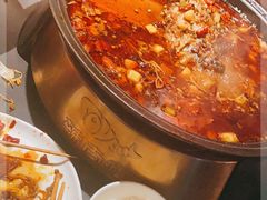 -辣尚瘾·烤鱼·新川菜(交大直营店)