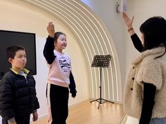 -蓝话筒·少儿成人演讲口才·主持朗诵·戏剧表演(大华第一坊店)