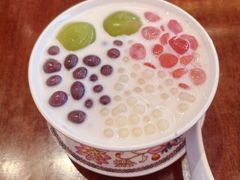 -寄畅興·百年蟹黄面·万国建筑群(外滩27号店)