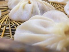 灌汤包-西安贾三灌汤包·回坊小吃·清真炒菜(北院门总店)