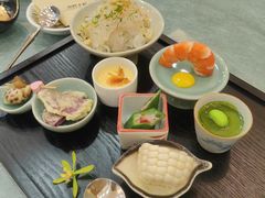 -龙悦湾酒家·八阵鱼生·渔人码头店