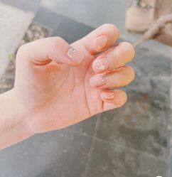 -MONICA BOX美甲美睫