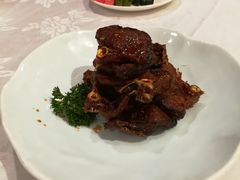 -品悦酒店(三林古镇店)