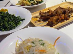 -小河公主秘制烤羊腿(小绿谷店)