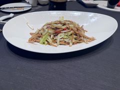 -艳阳天民俗村(公园路店)