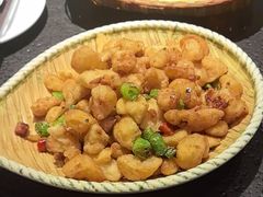 -万重锦·人文川菜馆(骡马市店)