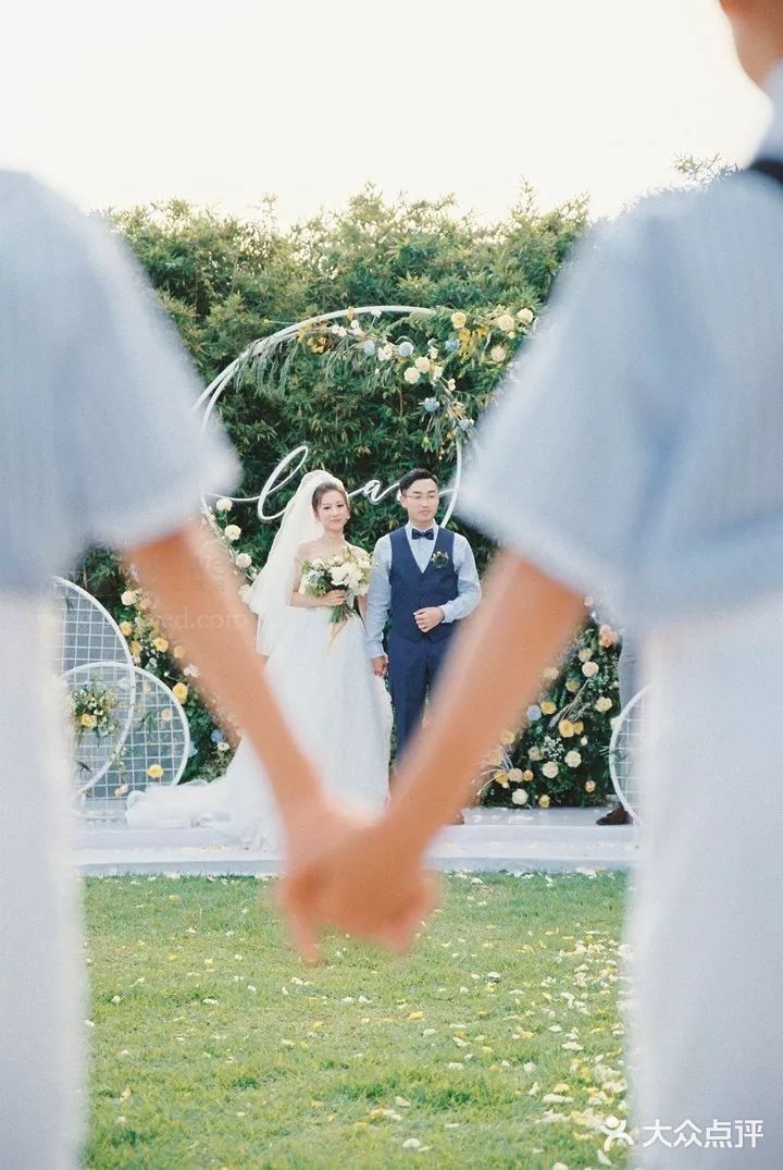 万万没想到,婚礼当天居然要准备600个红包!?