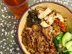 招牌猪脚剁椒卤汁拌饭-流浪地图剁椒卤汁拌饭(未来城购物广场店)
