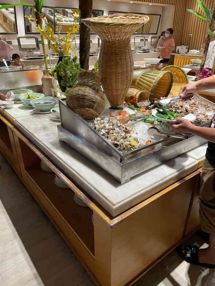 观鹭廊精品餐厅(美的鹭湖岭南花园酒店)-"虽然酒店自助餐的品种相比