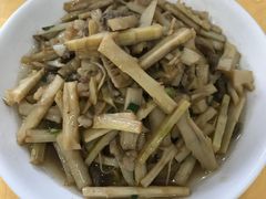 -天乐农家鱼头王(天目湖店)