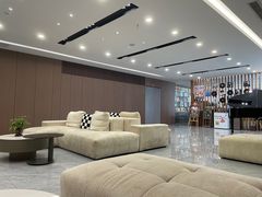 -嘻牛·温州大酒店(贵阳喷水池地铁站店)