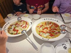 -江渔儿酸菜鱼(映月湖环宇城店)