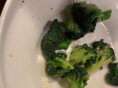 -粤尚腾香居中餐厅(首都机场希尔顿店)
