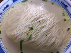 鸡汤银丝面-新万鑫银丝面·非遗无锡味(惠山古镇店)