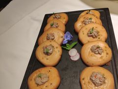 鹅肝酱葱油饼-民国红公馆·秦淮八艳(夫子庙店)