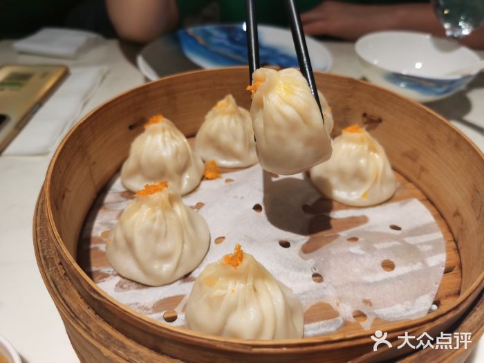 绿波廊(豫园店)蟹粉小笼包图片