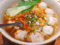 海鲜混沌面-全渔村小海鲜