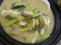 -鹏城人家海鲜酒家·23年老字号(较场尾店)
