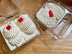 -红宝石·鲜奶小方·海派西点房(南丹店)