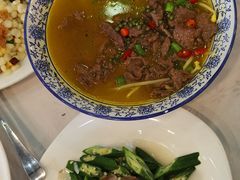 -楼外楼·停车场