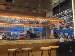 -星巴克臻选(上海合生汇1F店)