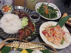 -清迈清迈巷口小排档(烟台山店)