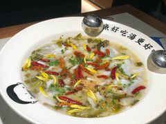 -江渔儿酸菜鱼(奥园广场金发购物中心店)