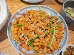 干炒牛河-潮粥荟·潮汕砂锅粥(槐房万达店)