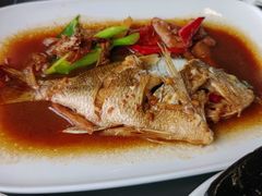 -鑫悦楼煎蟹·16年海鲜大排档