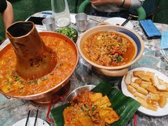 油焖鸡-浩海火烧云傣家菜(京广店)