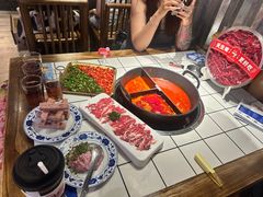 -热火朝天鲜切牛肉火锅(南强街巷店)