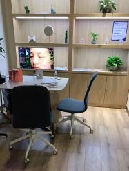 -苑苑vbeauty科技美容SPA