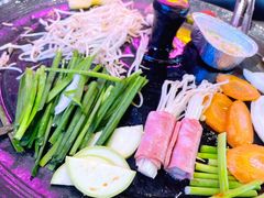 -豚豚家돈돈가韩国锅盖烤肉(新北万达店)