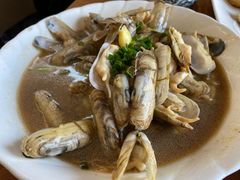 -天桥饭店·特色海鲜(金山嘴渔村店)