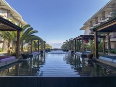 -西昌邛海湾柏樾酒店(原邛海湾柏栎度假酒店)