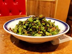 橄榄菜肉末四季豆-鑫小城故事·藕汤·家常菜(台北一路总店)