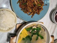 -鹿港小镇(霄云店)