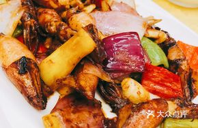 Soy Sauce Stir-fried Squid Tubes