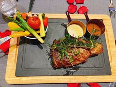 -YUE·6·西式融合餐厅(外滩六号店)