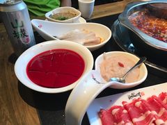 -纸盐河码头火锅(十八梯店)