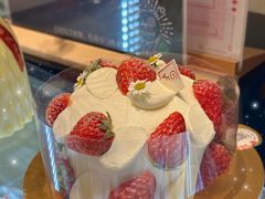 -花花卷卷·鲜食蛋糕(静安久光百货店)
