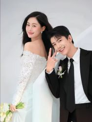 -扬州龙摄影·全球旅拍(维扬路总店)